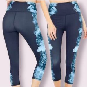 Alo Yoga High Waist Airbrush Dark Crystal Sky Capri Leggings